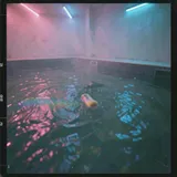 Tęczowe mgły w basie 4 by Fenix Batida — House Uplifting cover art on WeavyAudio