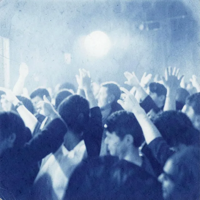 Skin on skin, closer now – The Velvet Circuits, okładka