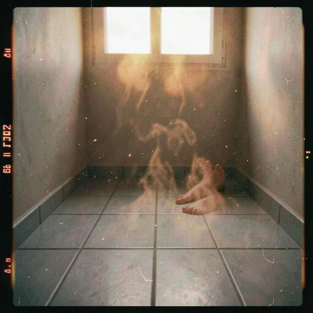 Amber Pulse Rising – Cyro Zephyr, okładka