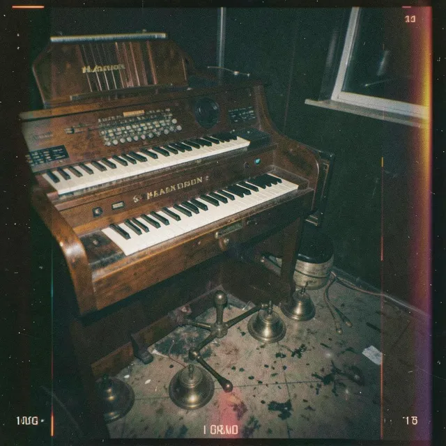 Chop Me Up, Play Me Back 2 – Kerbline & Rae, okładka