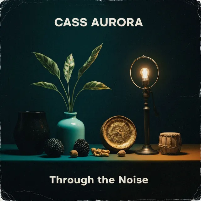 Through the Noise – Cass Aurora, okładka
