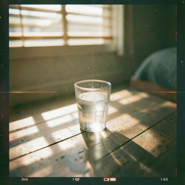 Golden Hour in Stereo 2 3 – Neon Vertex, okładka