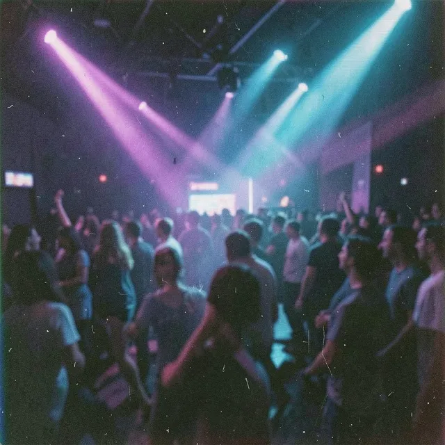 Currents in the Crowd 2 – Coastline Riot, okładka