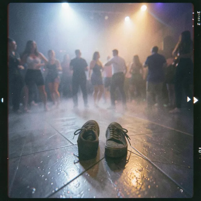 Sweat in the Dark 2 – Junction Blue, okładka