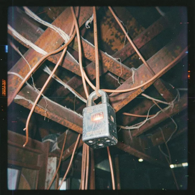 Circuit Breaker 3 by Marlow Sable — Techno Dark cover art on WeavyAudio