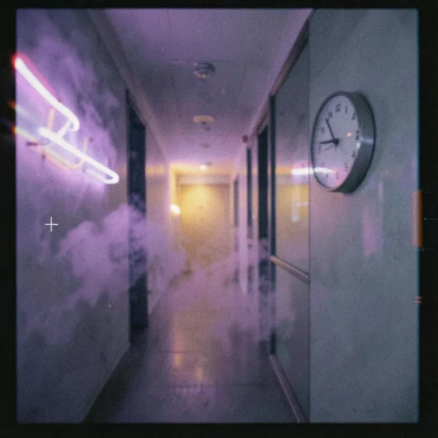 Sirens of the Afterhour – Aurelune, okładka